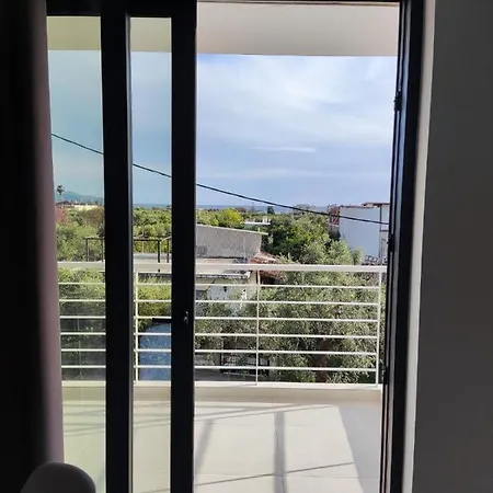Pagani Blue - Luxury Maisonette B4 Apartament *