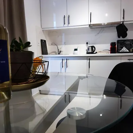 Pagani Blue - Luxury Maisonette B4 Kalamáta