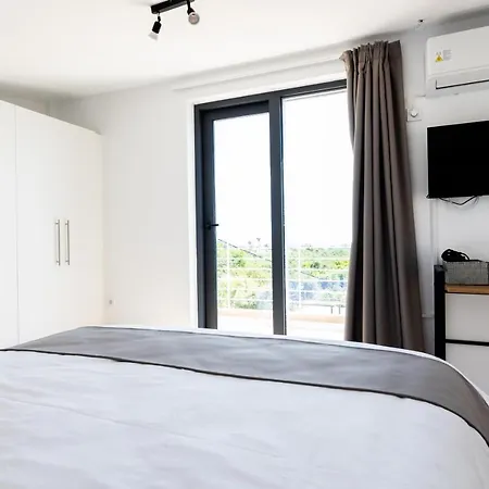 Pagani Blue - Luxury Maisonette B4 Appartement *