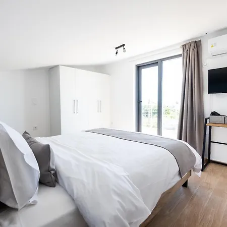 Daire Pagani Blue - Luxury Maisonette B4