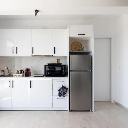 Pagani Blue - Luxury Maisonette B4 *