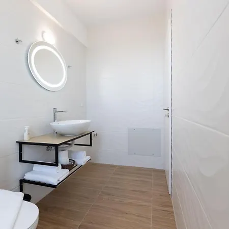 Pagani Blue - Luxury Maisonette B4 * Kalamáta