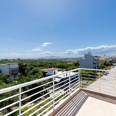 Pagani Blue - Luxury Maisonette B4 Apartament