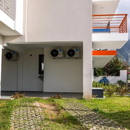 Pagani Blue - Luxury Maisonette B4 Апартаменты Каламата