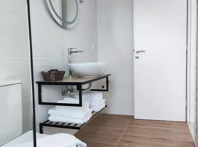 Pagani Blue - Luxury Maisonette B4 *