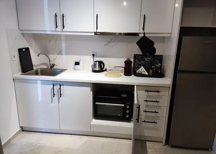 Pagani Blue - Luxury Maisonette B4