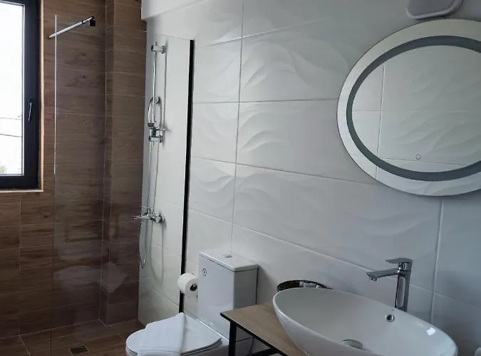 Pagani Blue - Luxury Maisonette B4