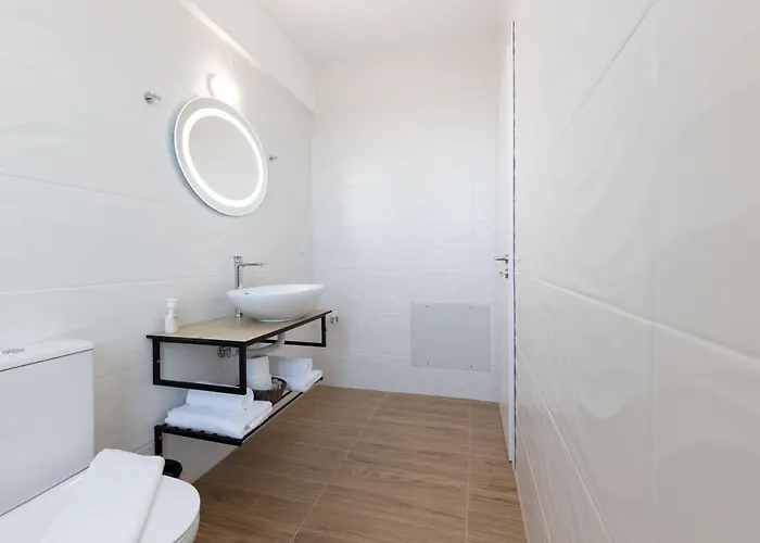 Pagani Blue - Luxury Maisonette B4 * Kalamáta